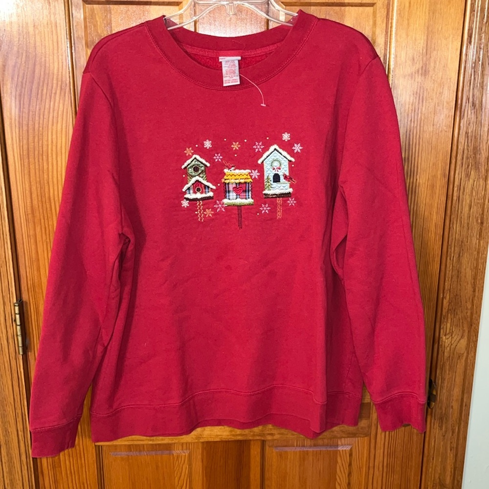 NWT Womens Birdhouse Sweatshirt